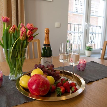 Maya'S Flats & Resorts - Staromiejski Apartments Gdańsk Kültér fotó